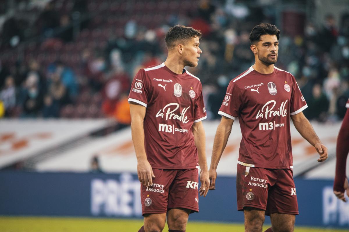 David Douline (gauche) et Nicolas Vouilloz (droite) lors du match contre le FC Bâle. ©ServetteFC