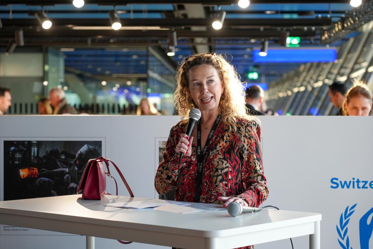 Dominique Hyde, Directrice des Relations Extérieures pour le HCR lors de son discours. ©Switzerland for UNHCR