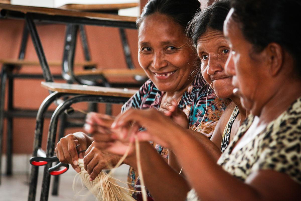 The Digital Inclusion Fund supported 19 Indigenous artisans to complete training to access online marketplaces. ©UNHCR