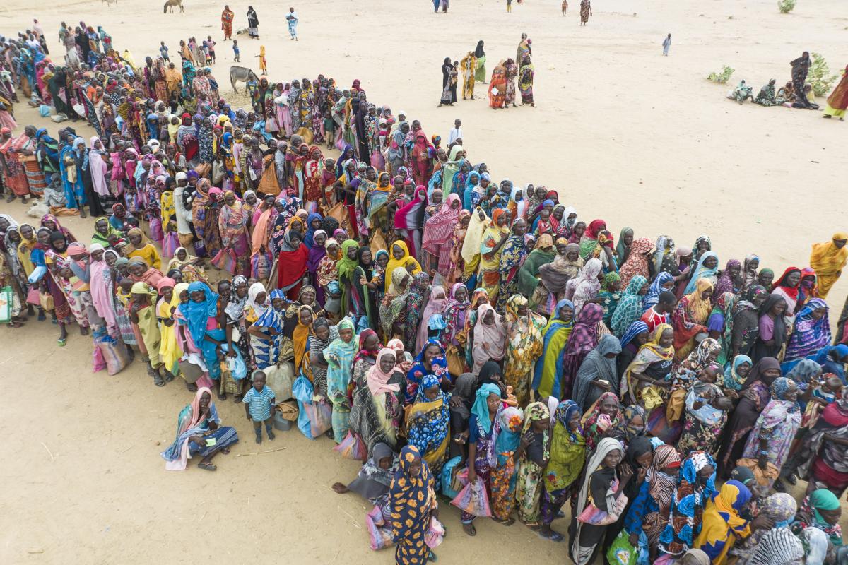 Immer mehr Menschen fliehen aus dem Sudan in die Nachbarländer. ©UNHCR/Colin Delfosse